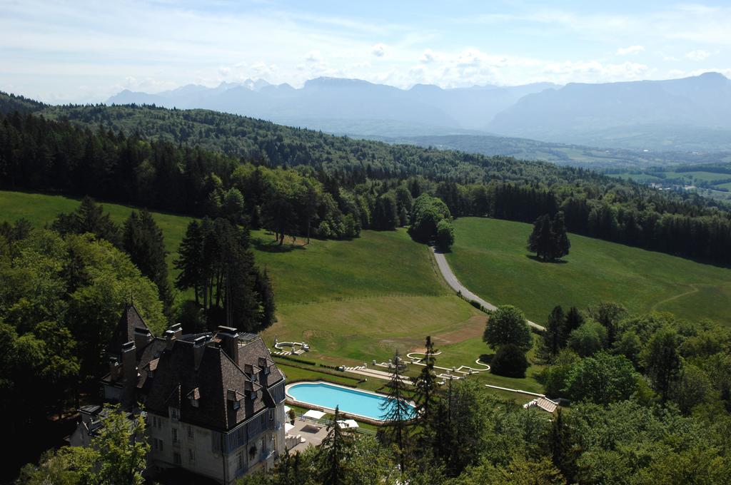Chateau Des Avenieres Cruseilles Exteriér fotografie
