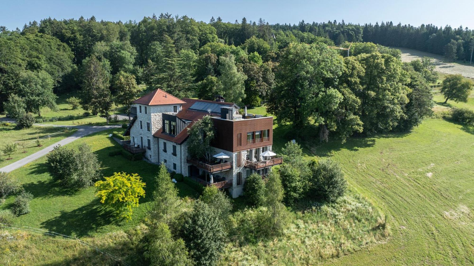 Chateau Des Avenieres Cruseilles Exteriér fotografie