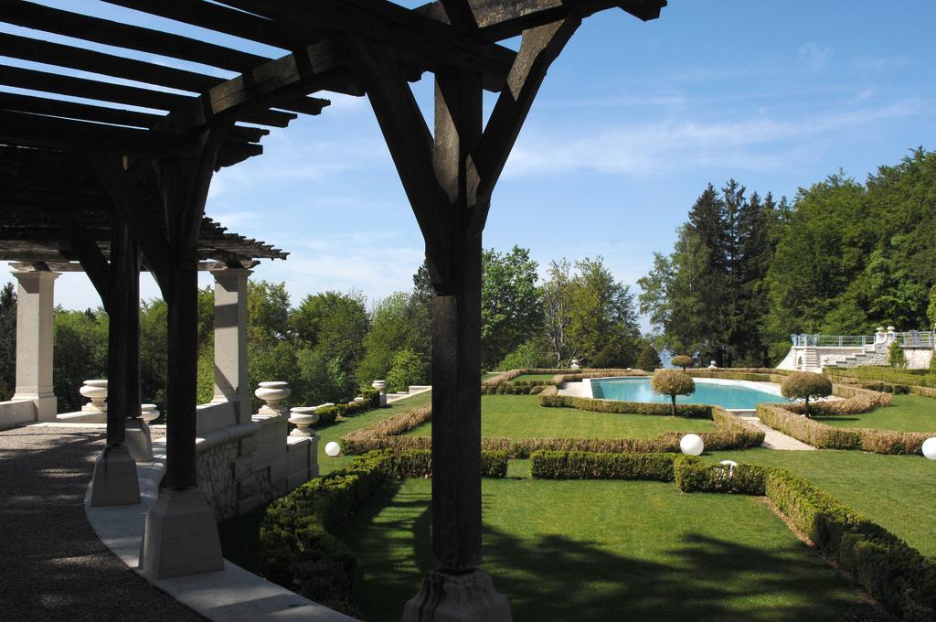 Chateau Des Avenieres Cruseilles Exteriér fotografie